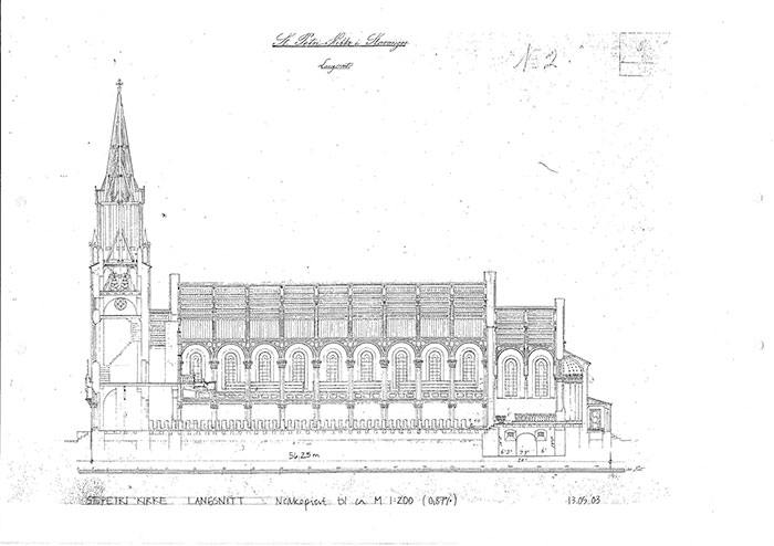 St. Petri kirke ble tegnet av Conrad von der Lippe (1833-1891). Bygget sto ferdig i 1866.
